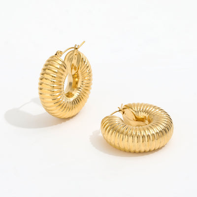 Lilia Chubby Hoop Ridge Earrings