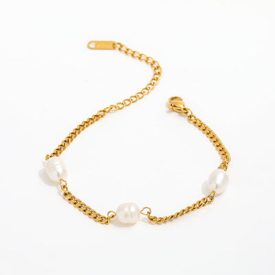 Isla Pearl Chain Bracelet