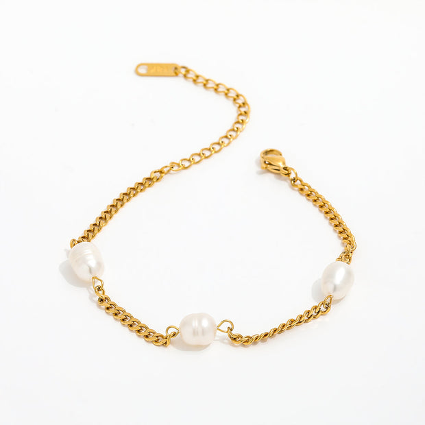 Isla Pearl Chain Bracelet