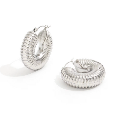 Lilia Chubby Hoop Ridge Earrings
