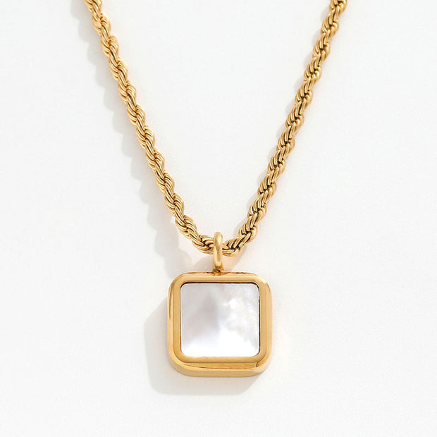 Zya Pearl Pendant Rope Necklace